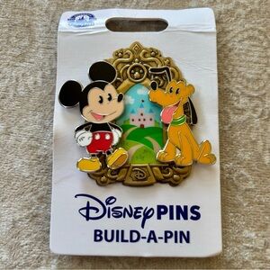 Brand New Disney Pins Build-A-Pin Mickey Mouse Pluto Castle Base 3 Pin Set